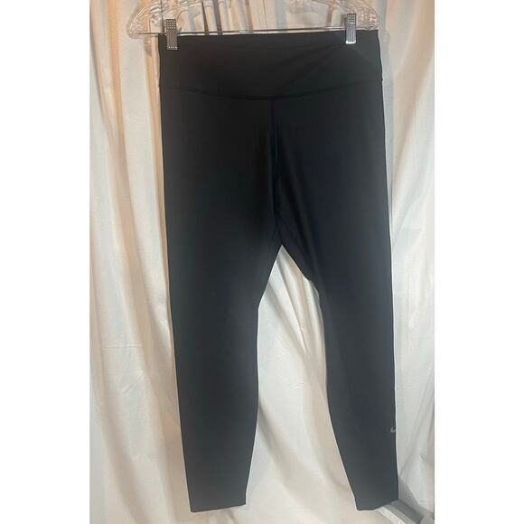 Nikes Dri-Fit Leggings Womans size Large - Picture 1 of 6